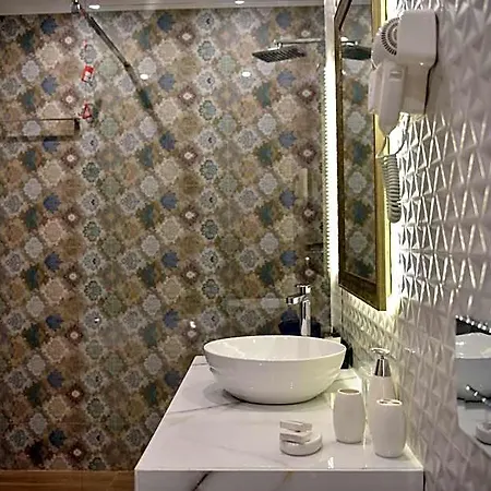 Hotel Sahara *